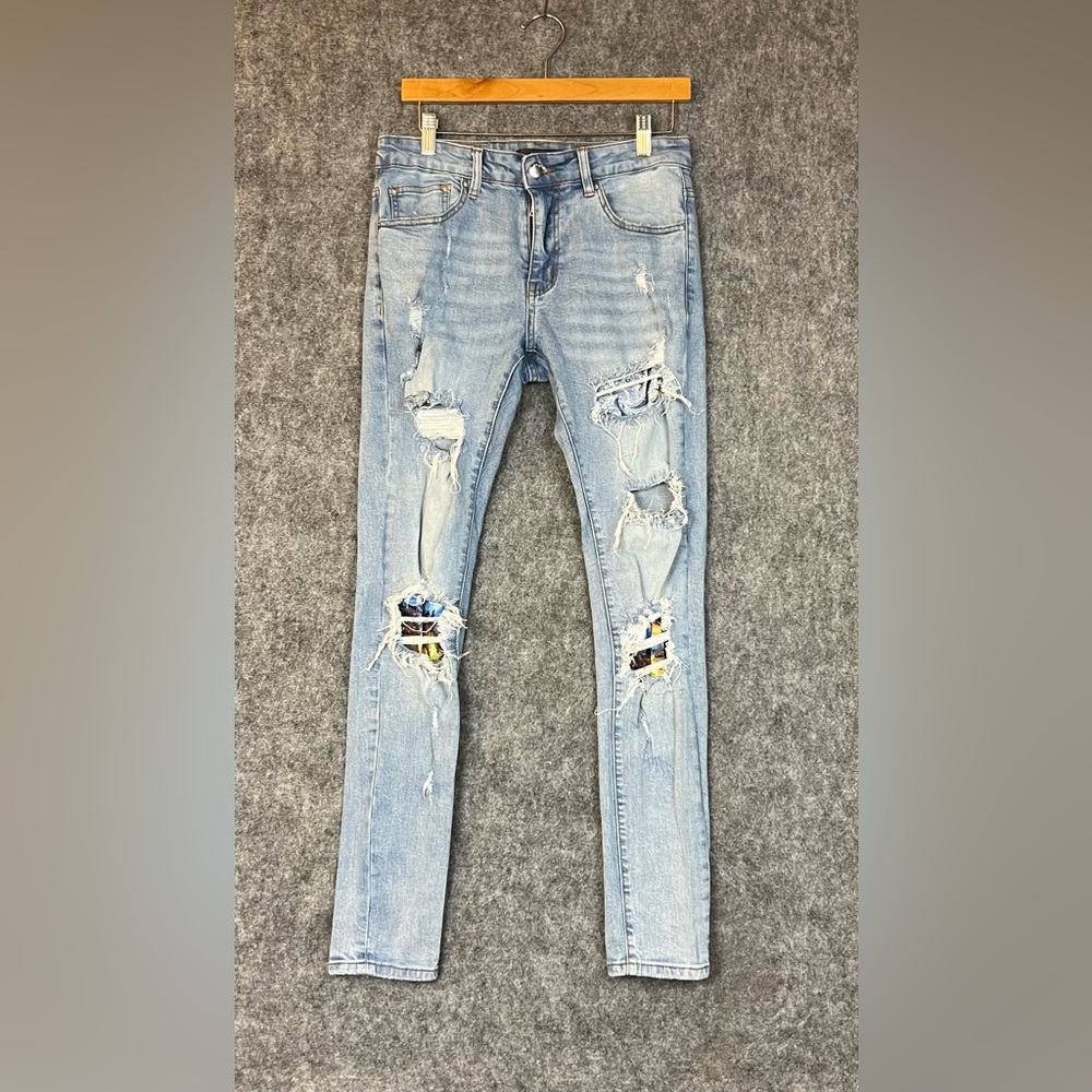 Amiri Jeans Men's 30x31 Blue Skinny Distressed Ripped Zip Fly Denim